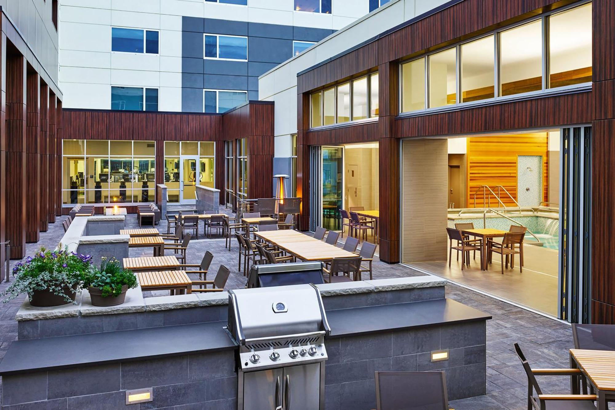 Element Fargo Hotel West Fargo Ngoại thất bức ảnh