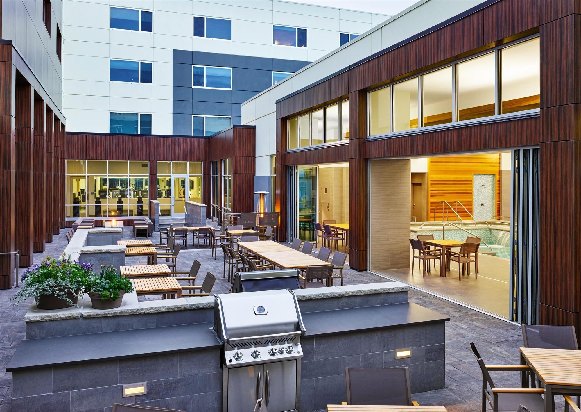 Element Fargo Hotel West Fargo Ngoại thất bức ảnh